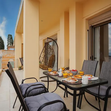 Villa Bluenique Corfu *