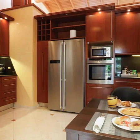 Apartament Bluenique Corfu *